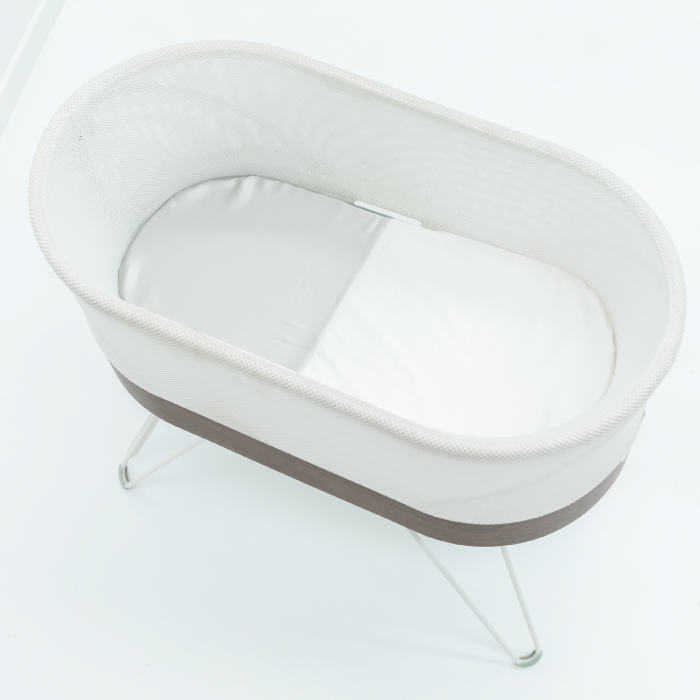Silk Oval Bassinet Sheet (Snoo only)